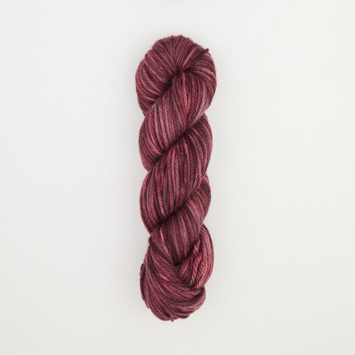Punch Needle Garn - Fine Yarn - Farbverlauf - 110g - Violet Jane - The Oxford Company