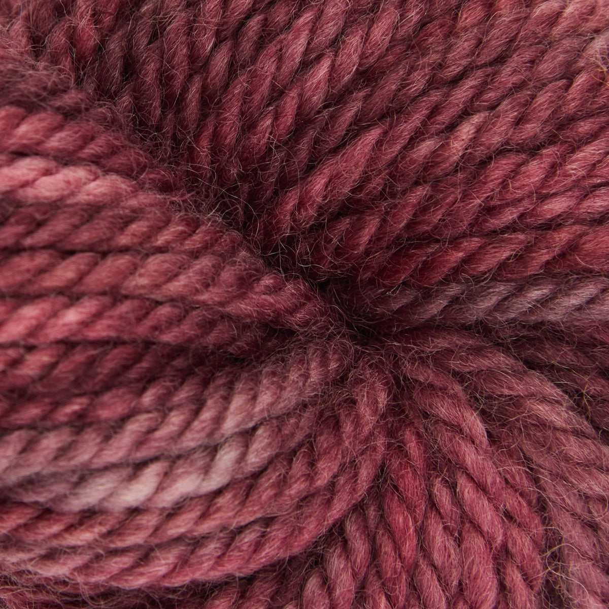 Punch Needle Garn - Fine Yarn - Farbverlauf - 110g - Violet Jane - The Oxford Company