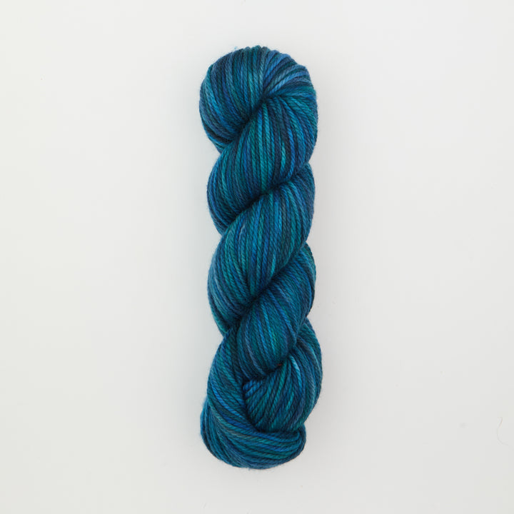 Punch Needle Garn - Fine Yarn - Farbverlauf - 110g - Violet Jane - The Oxford Company
