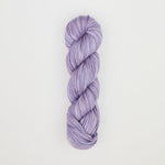 Feines Punch-Needle-Garn, Farbmuster Amethyst mehrfarbig