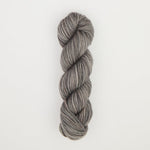 Punch Needle Garn - Fine Yarn - Farbverlauf - 110g - Violet Jane - The Oxford Company