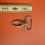 Drehbarer O-Form-Karabiner Seitenansicht, 4cm