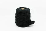 Acryl-Tuftinggarn auf Kone, 400g in Dark and Twisty