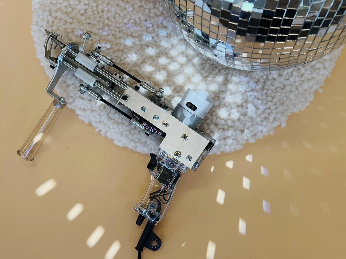 Transparent Loop Pile AK-II Tufting Machine internal view